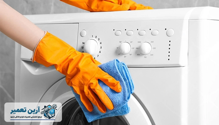 رطوبت و رشد باکتری‌ ها